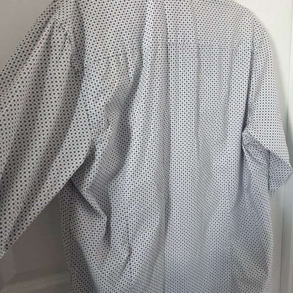 White Casual Button Down Shirt with Long Sleeves - Picture 8 of 11
